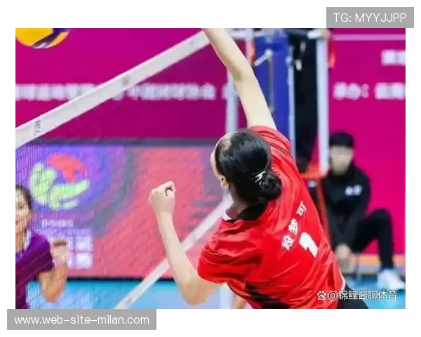 天津女排王倩扣杀连续命中，锁定胜局